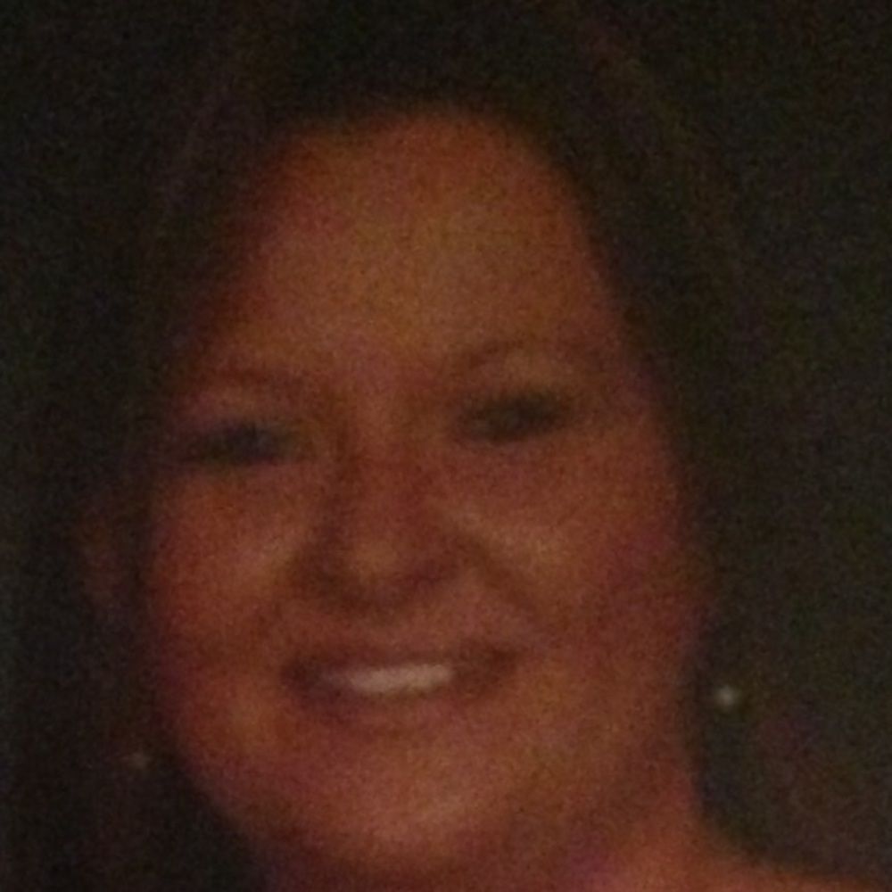 Meet your Posher, Dannielle